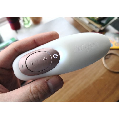 Вибратор Rabbit Satisfyer