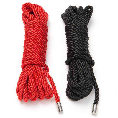 Набор шнуров для связывания Restrain Me Bondage Rope Twin Pack, черно-красный